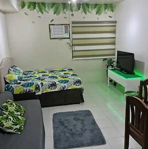 Green Bliss In Centropolis Apartment Manila Exterior photo