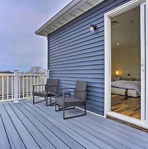 Expansive Long Island Abode Yard And Balconies! Villa Freeport Exterior photo