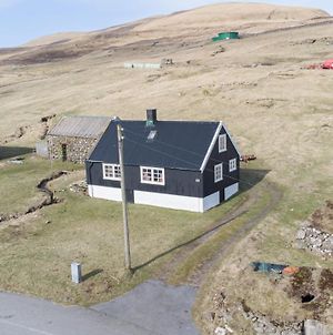 The Real Faroese Experience Villa Skalavik Exterior photo