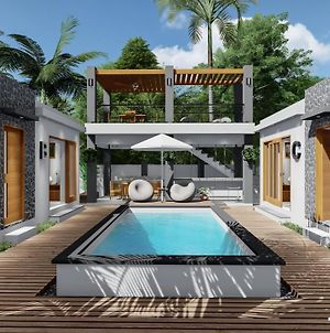 Moringa Resort With Pool, Open Air Shower & Shared Bath Sleeps 8 Willemstad Exterior photo