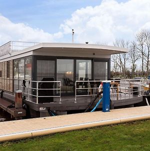 Luxury Houseboat With Roof Terrace And Stunning Views Over The Sneekermeer Hotel Exterior photo