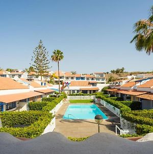 Fabulous Bungalow , Wifi, Swimming Pool And Beach Villa Pasito Blanco Exterior photo