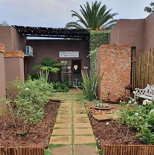Heidi'S Place Guesthouse Bloemfontein Exterior photo