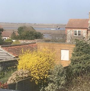 Lovely 3-Bed Cottage In Brancaster Staithe Exterior photo