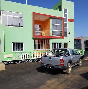 Chez Albino Guest House Sao Filipe Exterior photo