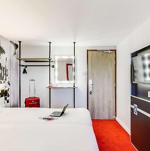 Ibis Styles Paris Saint Denis Plaine Hotel Exterior photo