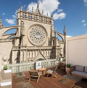 Puerta Catedral Suites Seville Exterior photo