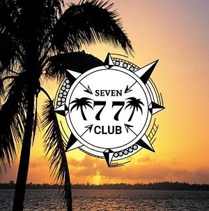 Seven 77 Club Hostel Baan Tai Exterior photo