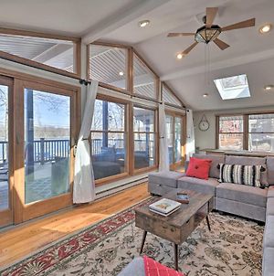 Serenity Now Cabin With Deck And Lake Access! Villa Pocono Lake Exterior photo