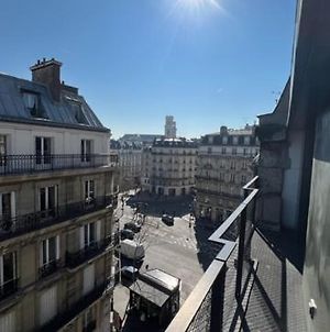 Best Place In Saint Germain Des Pres Paris Exterior photo