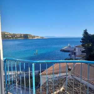 Peter'S Sea House Hotel Himare Exterior photo