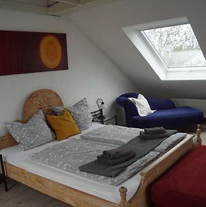 Kunst Und Bergbauflair An Der Ruhr - Inklusive Netflix & Prime Apartment Bochum Exterior photo