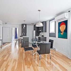 Brand New Contemporary 2-Bedroom Apartment Montreal Exterior photo