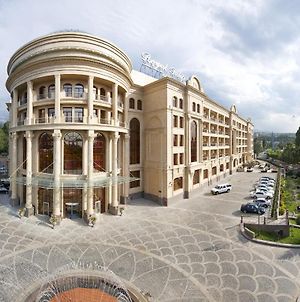 Royal Tulip Almaty Hotel Exterior photo
