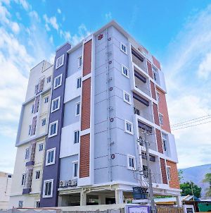 Mahas Elite Homestays - Brand New Fully Furnished Air Conditioned Apartments Tirupati Exterior photo