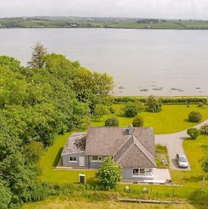 2 Bed Waterfront Property - Close To Courtmacsherry Cork Exterior photo
