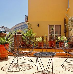 Colorful Family Condo With Terrace And Free Parking Guanajuato Exterior photo