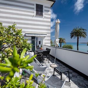 Casa Garibalda - Seafronf Apartment Rapallo Exterior photo