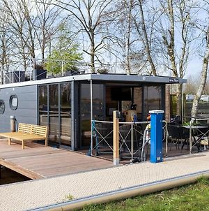 Luxury Houseboat With Stunning Views Over The Lake Including Sup Boards Hotel Offingawier Exterior photo