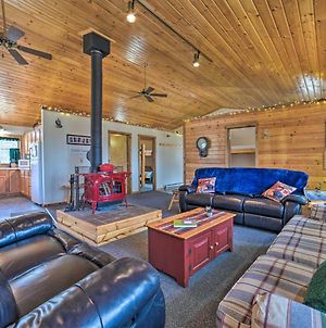 Cabin Getaway Surrounded By National Forest! Villa Trout Lake Exterior photo