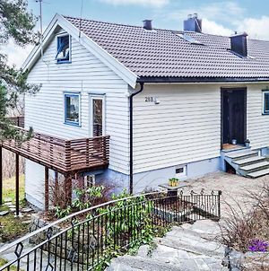 Beautiful Home In Kristiansand With Wifi And 2 Bedrooms Exterior photo