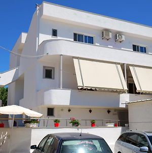 Vila Xhafa Hotel Ksamil Exterior photo