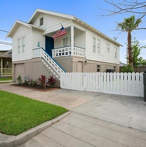 Kleines Seaside Haus Home Galveston Exterior photo