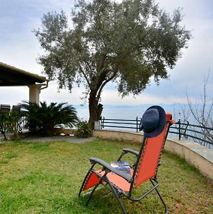 Elegant Seaview Estate Villa Agios Ioannis Peristeron  Exterior photo