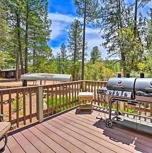 Family-Friendly Pine Cabin With Yard And Grill! Villa Exterior photo