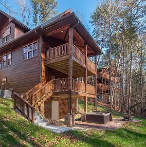 Twisted Pines, 4 Bedrooms, Pool, Hot Tub, Game Room, Sleeps 16 Sevierville Exterior photo