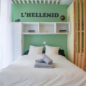L'Hellenid : Studio Confort Riom Centre Apartment Exterior photo