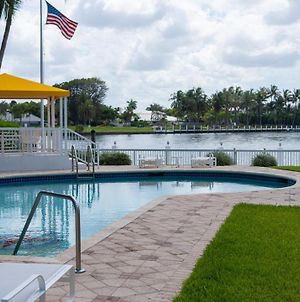 Waterfront 4Br 3B,Intercoastal,Pool,5 Min Walk To Beach-7 Fort Lauderdale Exterior photo