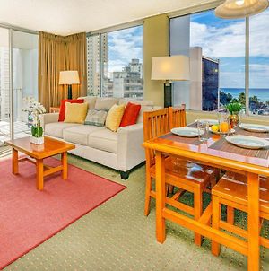 Beautiful Ocean View, 1 Block To The Beach, Split Ac Apartment Honolulu Exterior photo