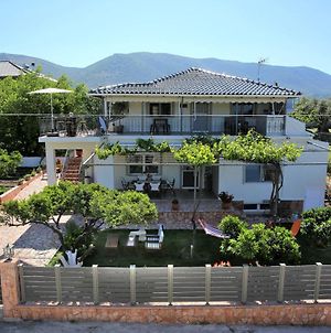 "Elegant & Quiet House" Apartment Igoumenitsa Exterior photo