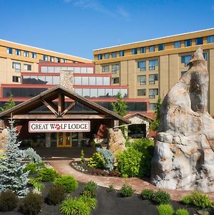 Great Wolf Lodge New England Leominster Exterior photo