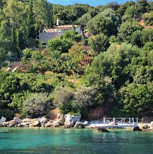Alonissos Alonnisos Mourtitsa - Idyllic Villa With Private Beach & Jacuzzi, Amazing Views Agios Dimitrios  Exterior photo