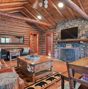 Micah Log Cabin In The Woods With Hot Tub! Villa Colorado Springs Exterior photo