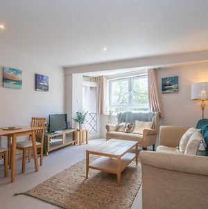 Pass The Keys Homely 2 Bed Flat Near The Shore With Free Parking Edinburgh Exterior photo