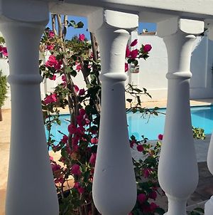 Family Villa With Pool, Walk To Beach, Restaurants And Shopping La Cala De Mijas Exterior photo
