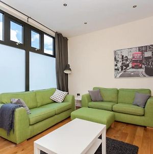 Stylish 2 Bedroom Apartment In Greenwich London Exterior photo