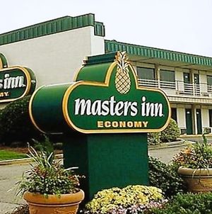 Masters Inn Augusta, Ga Near Riverwalk By Oyo Exterior photo