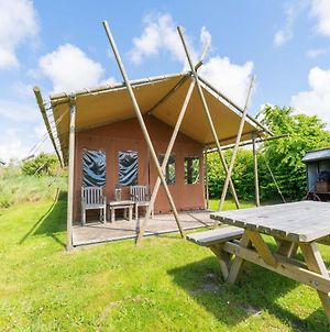Unique Comfortable Tent Houses On A Small Holiday Park A 5 Minute Walk From The Sea Callantsoog Exterior photo