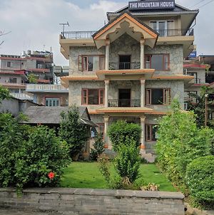 The Mountain House Hotel Pokhara Exterior photo
