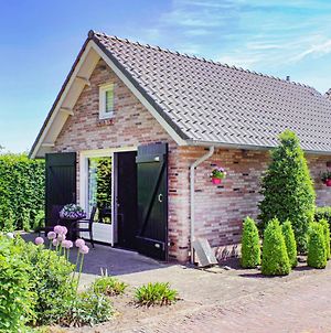 Nice Home In Udenhout With Wifi Exterior photo