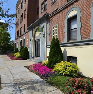 Memory Lane, University City, Free Street Parking, Zip Car Site Apartment Philadelphia Exterior photo