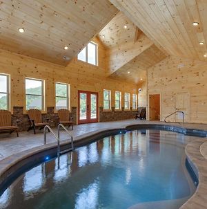 Waldens Creek Lodge, 4Brs, Hot Tub, Game Room, Wifi, Sleeps 12 Sevierville Exterior photo