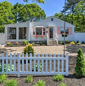 Adorable West Yarmouth Home About 2 Mi To Beach! Exterior photo