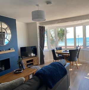 Worthing Beach 180 - 2 Bed Seafront With Parking Apartment Exterior photo