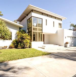 Luxury Modern Villa In Heart Of Sarasota Exterior photo