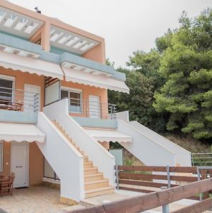 House Vraсhos-Loutsa Apartment Vrachos Exterior photo